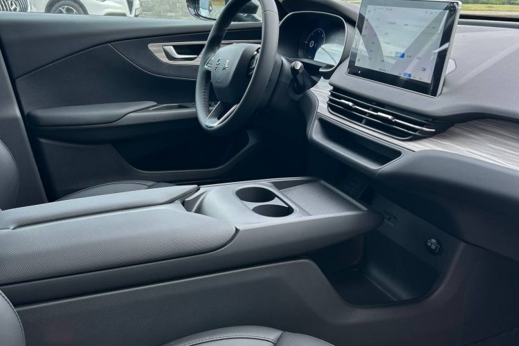 photo_2025-11-10_09-51-19